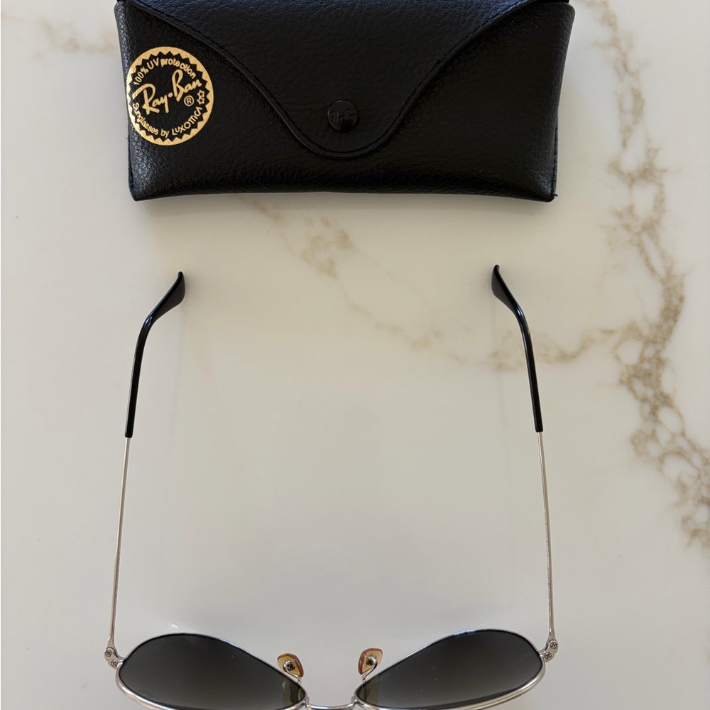 Ray Ban P- Classic Aviator Sunglasses-Polished silver frame/Polarized lenses - Picture 4 of 5